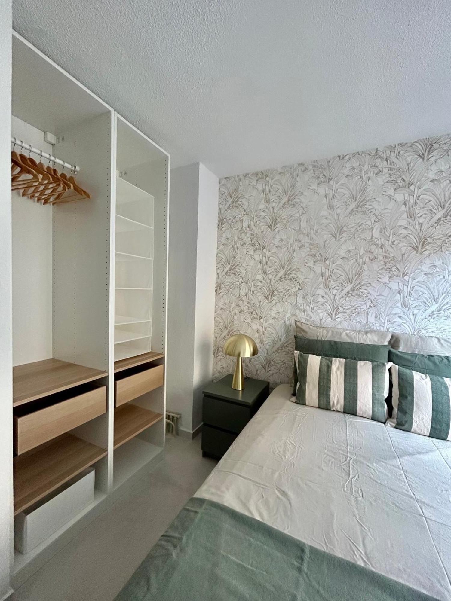 Menton Carre D'Or - Private Garage Apartment Екстериор снимка