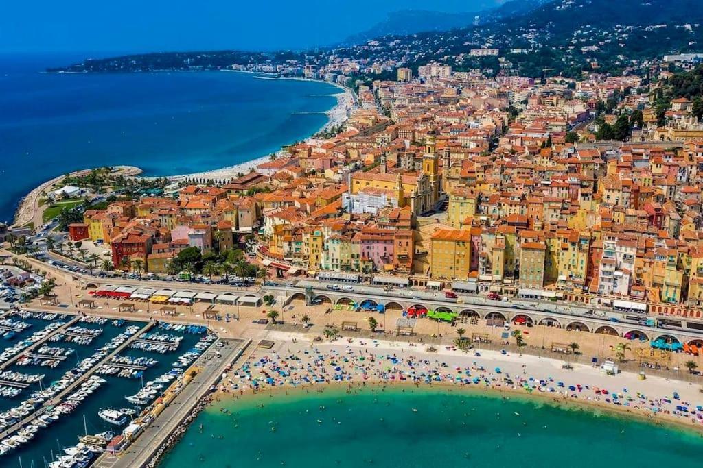 Menton Carre D'Or - Private Garage Apartment Екстериор снимка